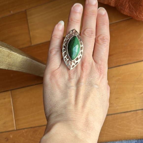 Sterling Silver Malachite Ring - Picture 5 of 11